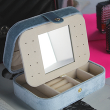 Load image into Gallery viewer, Italian Velvet Jewelry Box with Mirror