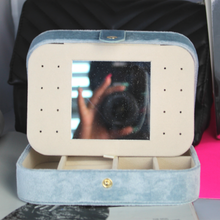 Load image into Gallery viewer, Italian Velvet Jewelry Box with Mirror