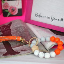 Load image into Gallery viewer, Beaded Keychain Bracelet