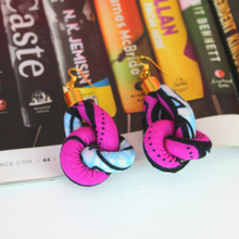 Load image into Gallery viewer, Purple African Knot Danglers
