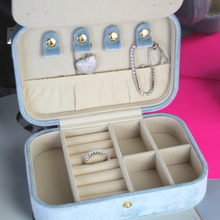 Load image into Gallery viewer, Italian Velvet Jewelry Box with Mirror

