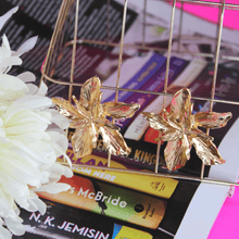 Load image into Gallery viewer, Petal Flower Earrings - Blinged Jewels
