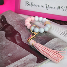 Load image into Gallery viewer, Beaded Keychain Bracelet
